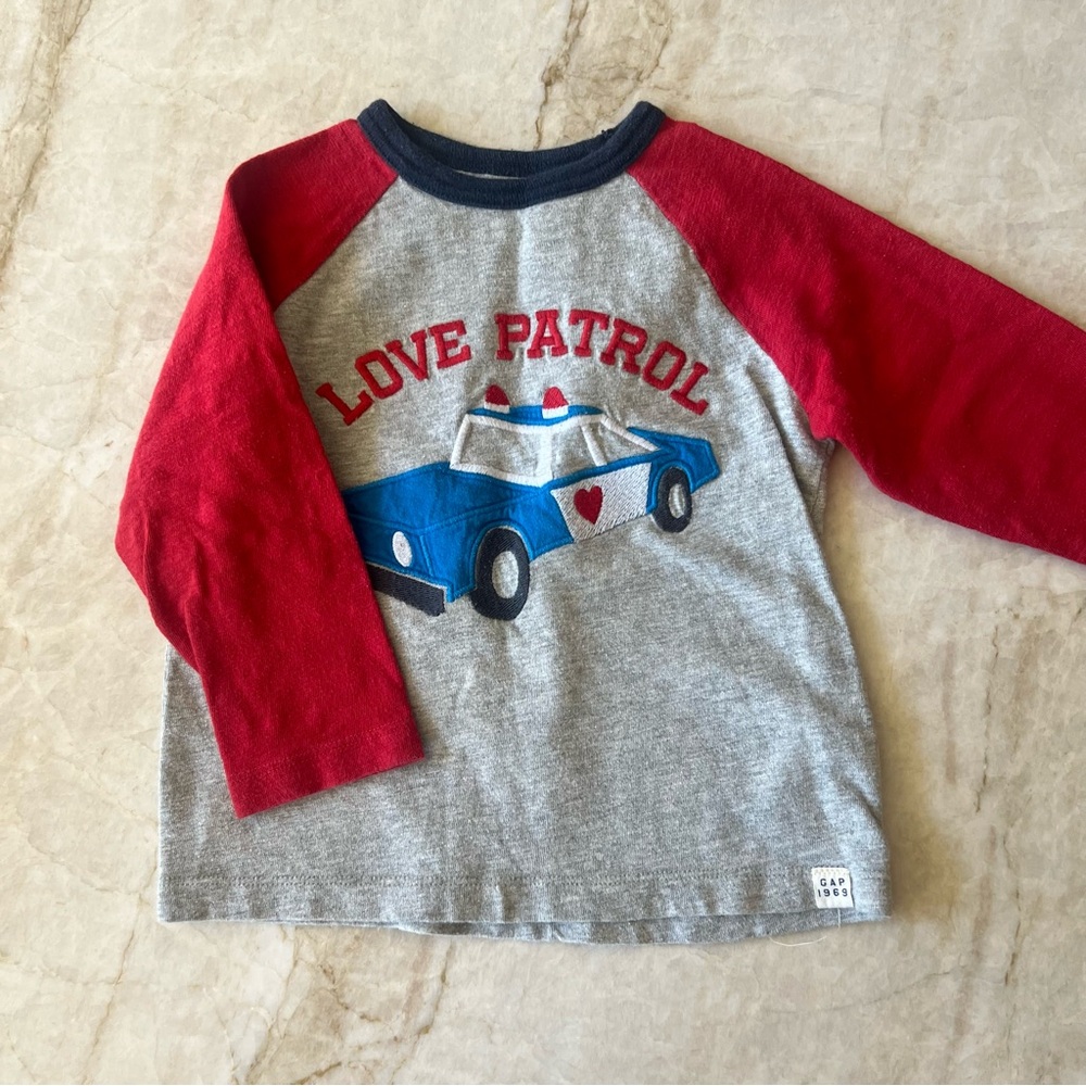 Gap kids love shirt